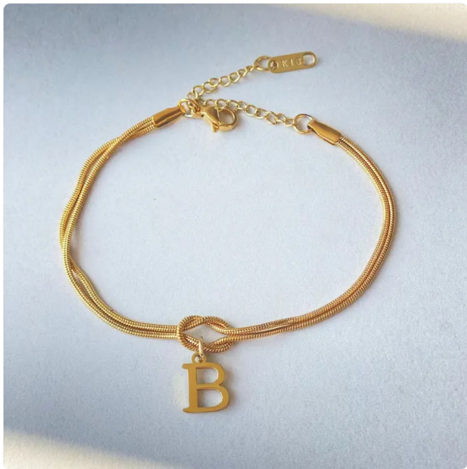 A-Z Luna Love Knot Bracelet – Gold Snake Chain Charm
